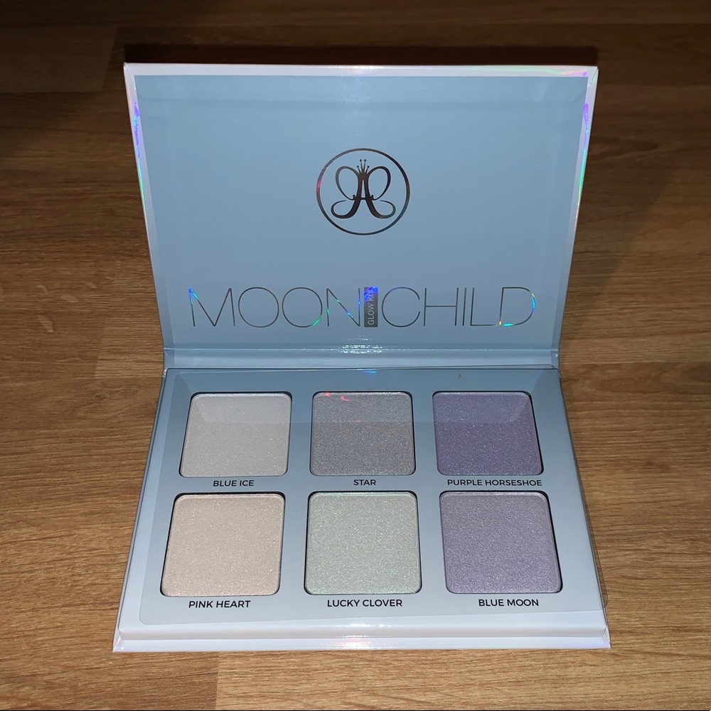 Anastasia Glow Kit - Moon Child ( Reserved for pengwn )